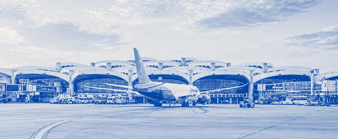 Tres ataques hutíes en seis días: el aeropuerto de Riad sigue cerrado tras el del sábado, con al menos 12 muertos